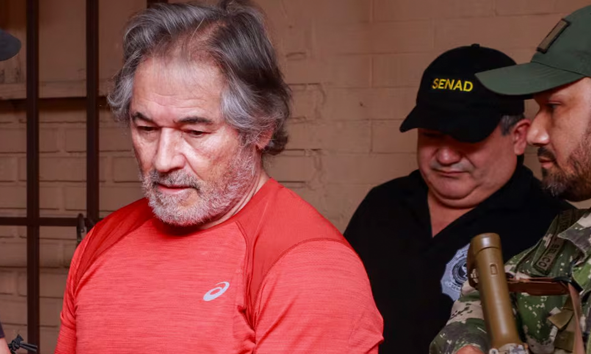 POLÍTICA _ PERSONAJE 11