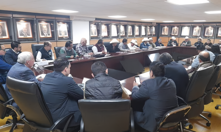 Nuevos bloqueos Transportistas amenazan con ampliar protestas nacionales