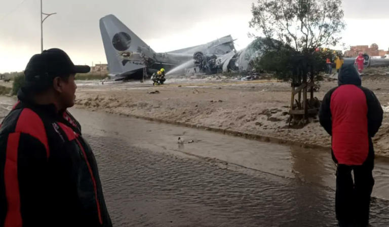 Tragedia aérea Avión se estrella en Bolivia