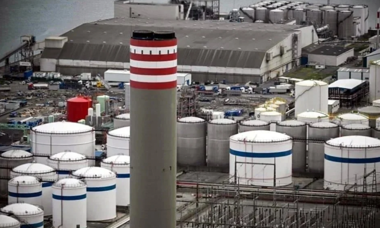 Crudo retrocede Pierde más de 10% tras señales de distensión