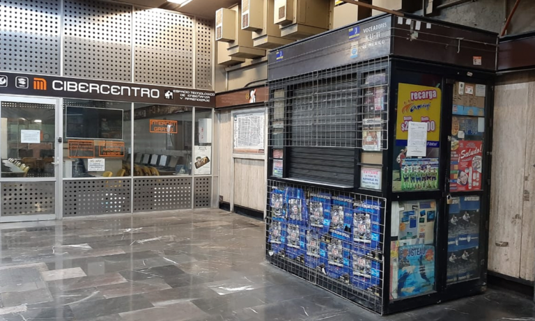 Denuncian corrupción Acusan extorsiones en locales del Metro