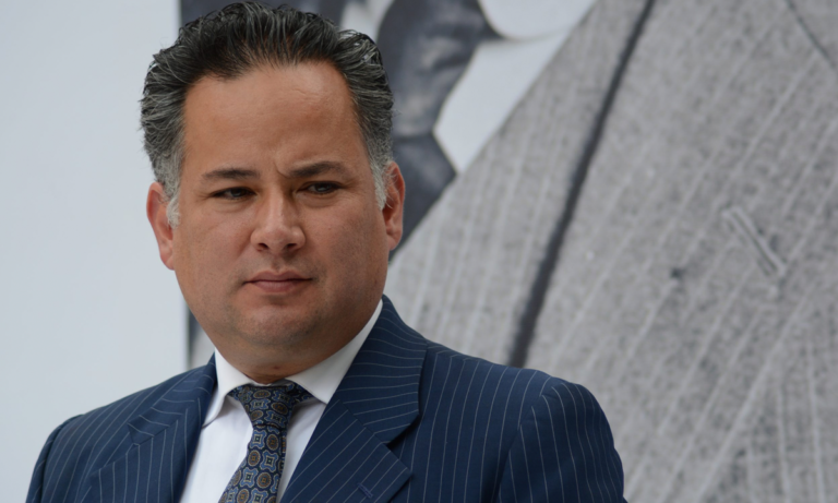 Santiago Nieto Buscará gubernatura con Morena