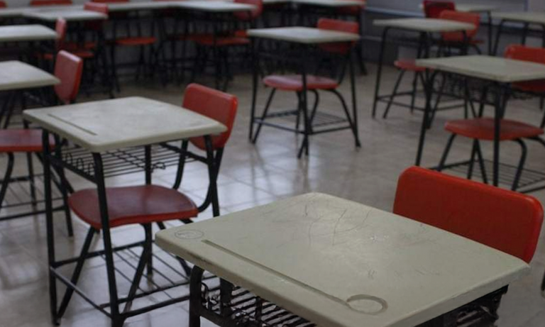 Mundial Ajusta Gobierno aplica home office y suspende clases