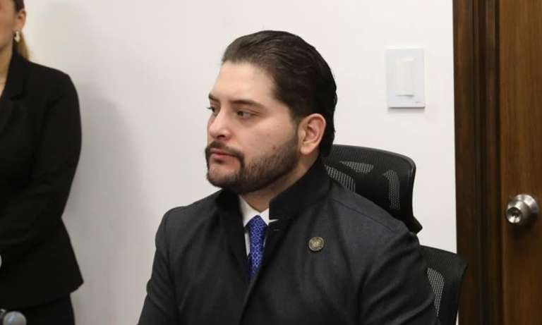 Pleito legislativo Diputado acusa uso de escudo humano