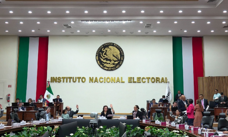 Observación cuestionada INE modifica filtros para servidores federales